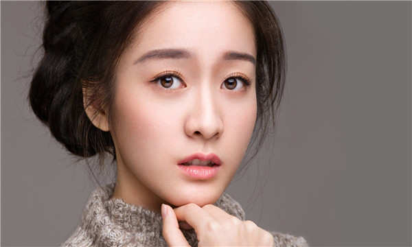 和静找个女人帮生孩子去哪里｜帮我找女人生孩子
